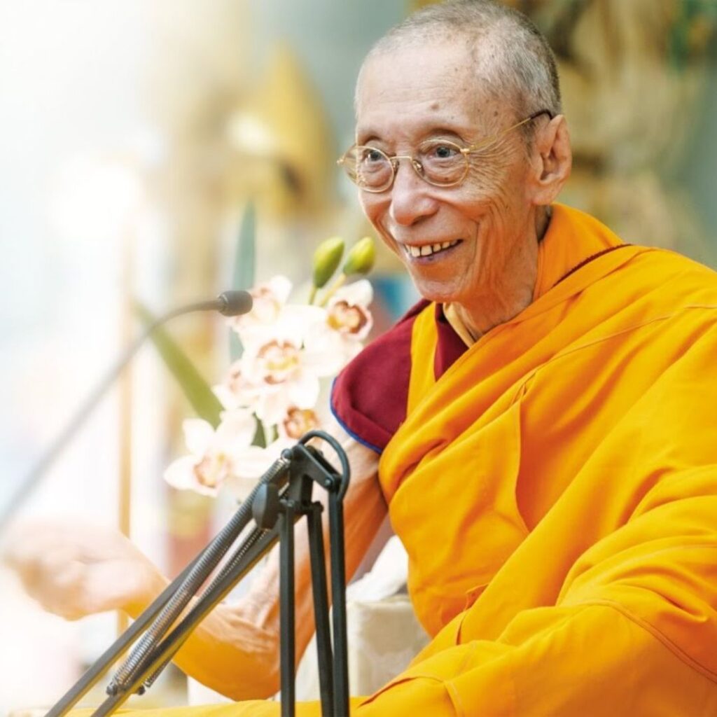 Venerable Gueshela fundador de la NKT de Budismo Moderno